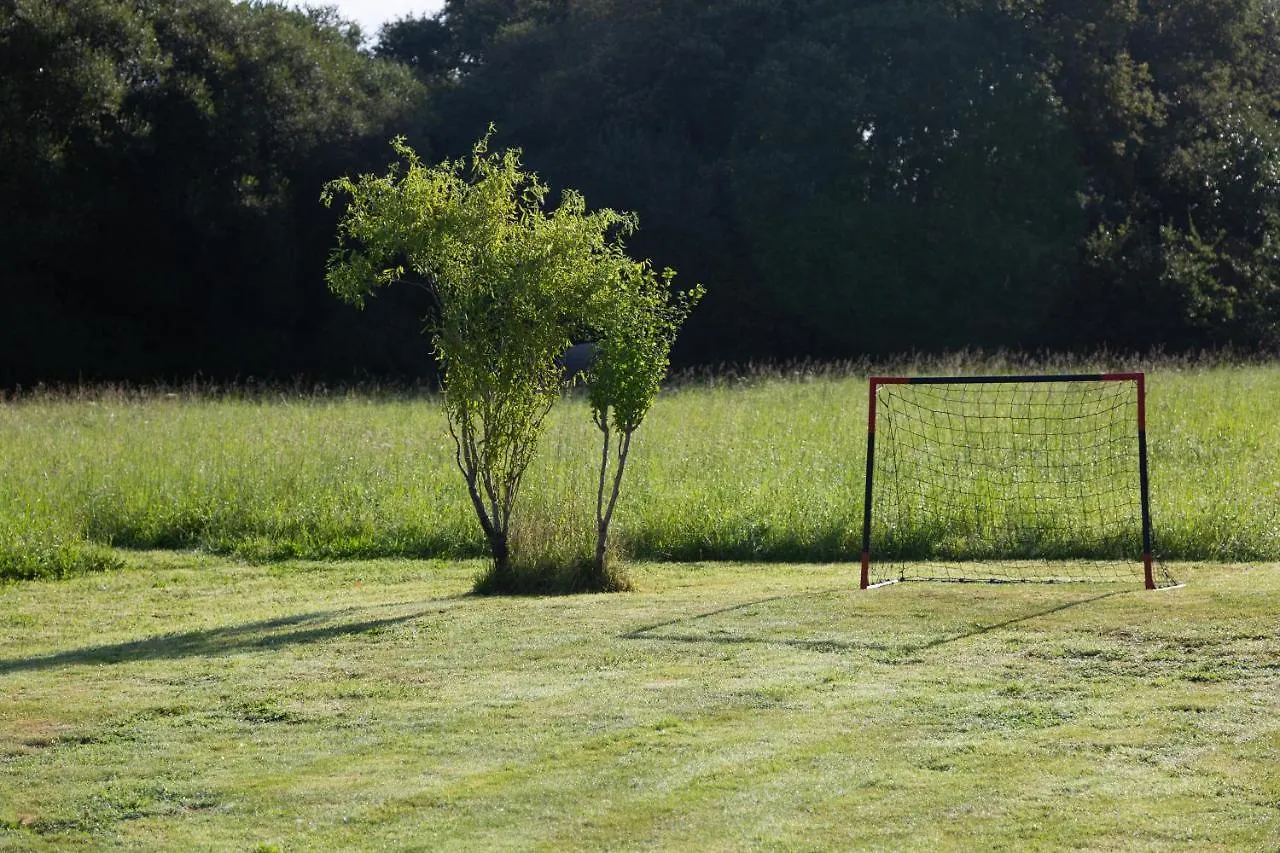 Studio A La Campagne Avec Piscine Clohars-Fouesnant 0*,